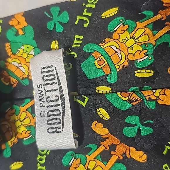 Men's 100% Silk Tie with Unique Irish Garfield - Picture 3 of 5